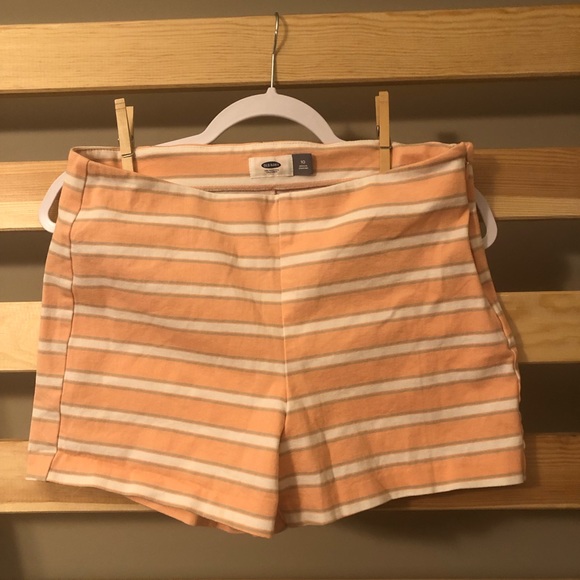 Old Navy Pants - Old Navy Size 10 Shorts